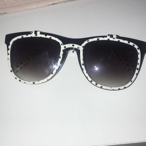 Minnie Mouse Flip Glasses.